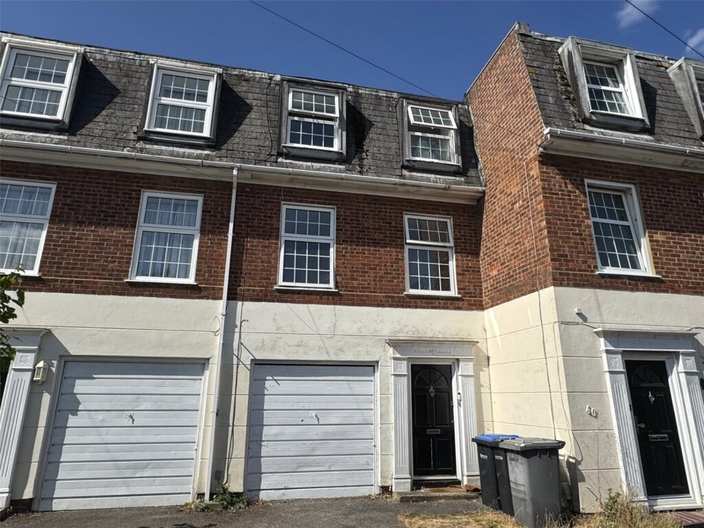 Main image of property: Victoria Street, Englefield Green, Egham, Surrey, TW20