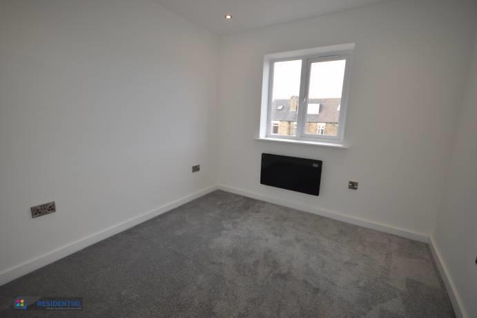 Apartment in Sheffield, Handsworth - View 5