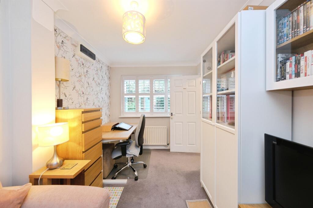 House in Nottingham - View 5