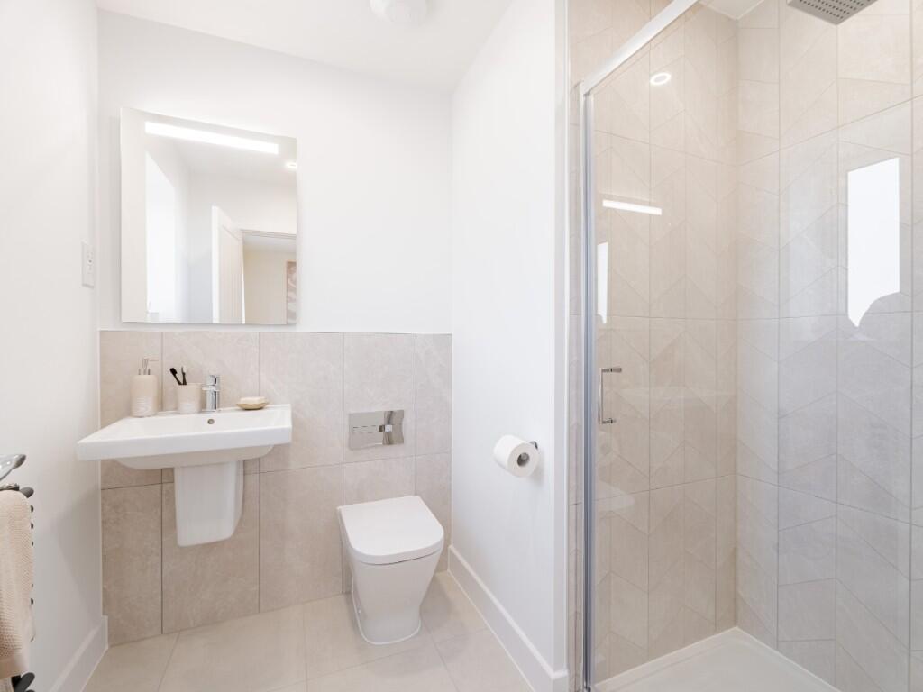 House in Fareham, Hampshire - View 5