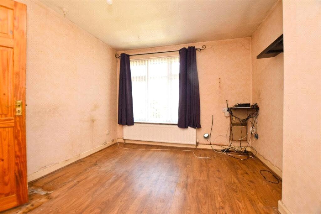 House in Rochdale, Greater Manchester - View 4