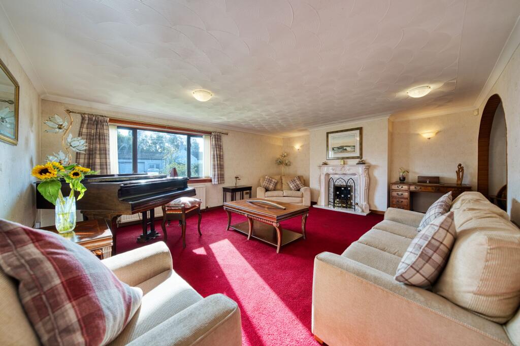 House in Motherwell, South Lanarkshire - View 4