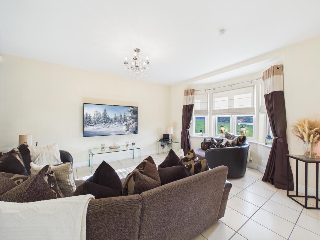 Calderpark Road, Uddingston, Glasgow photo 2