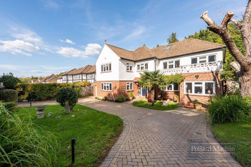 Main image of property: Sandhurst Way, South Croydon