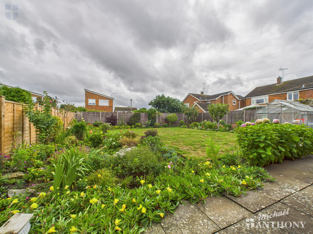 Herston Close, Aylesbury, Buckinghamshire - View 3