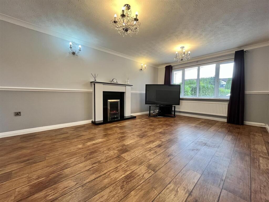 House in Stockport - View 3