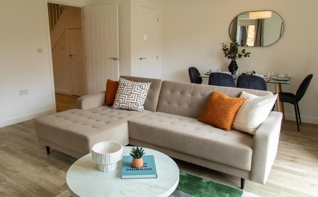 House in Dartford - View 2