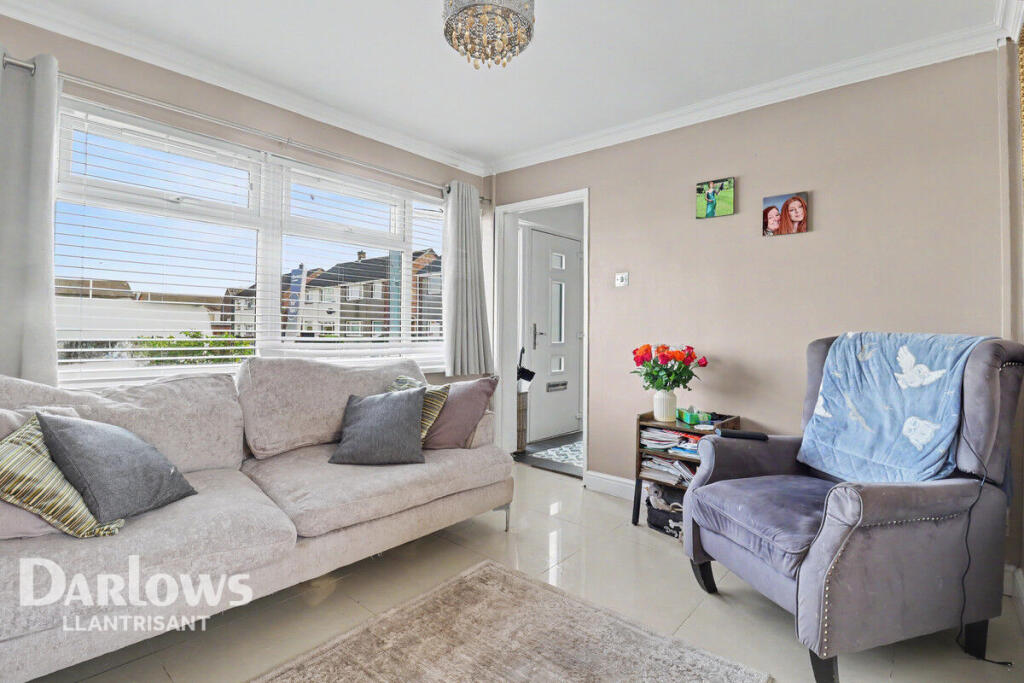 House in Cardiff, Llantrisant - View 4