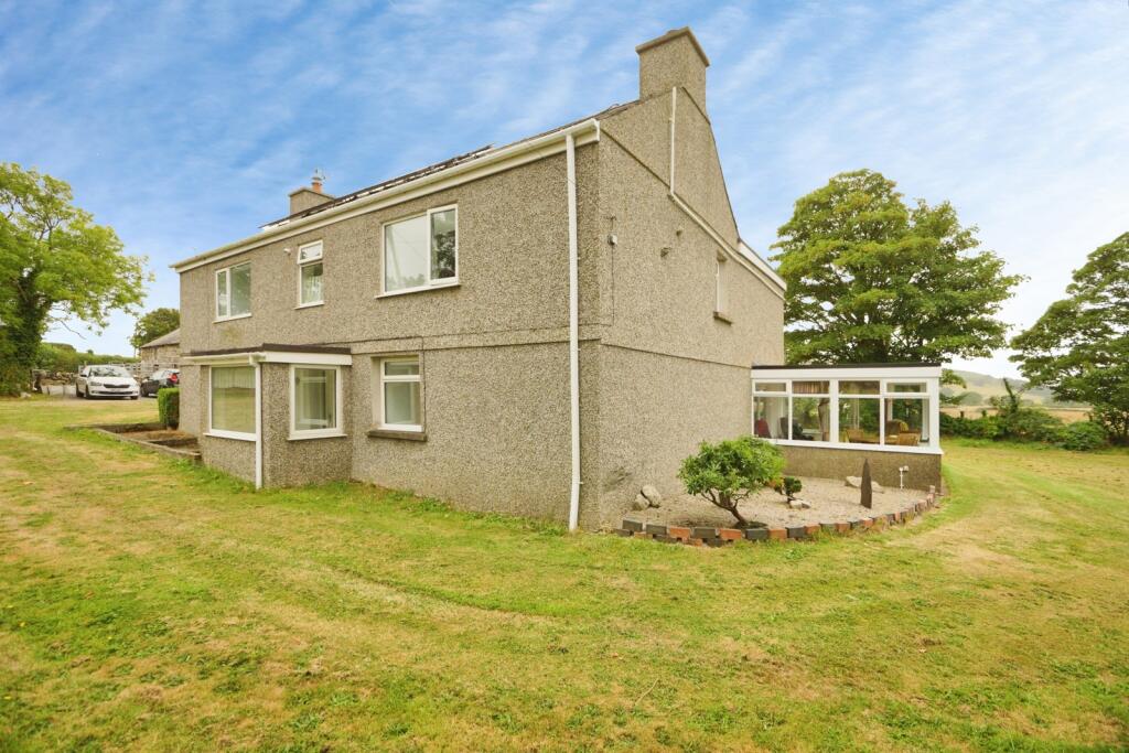 Main image of property: Pontllyfni, CAERNARFON, Gwynedd, LL54