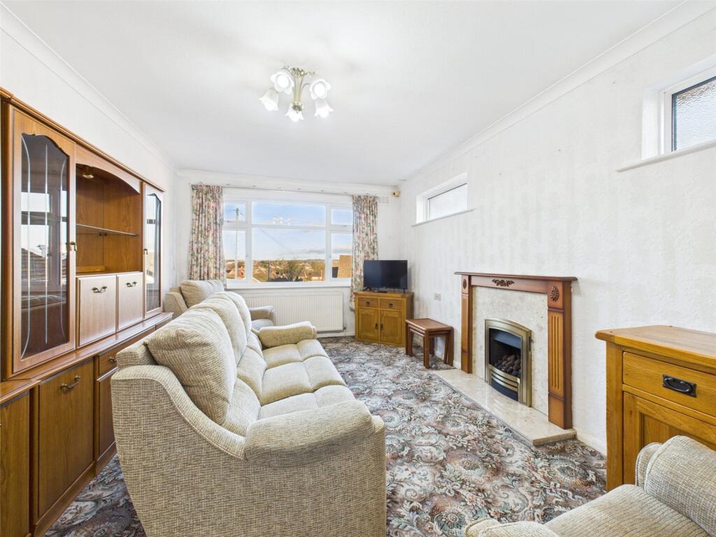 Garnett Avenue, Heanor, Derbyshire, DE75 photo 3