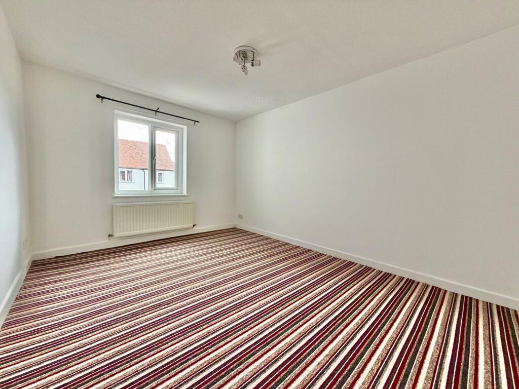 House in Worcester - More
