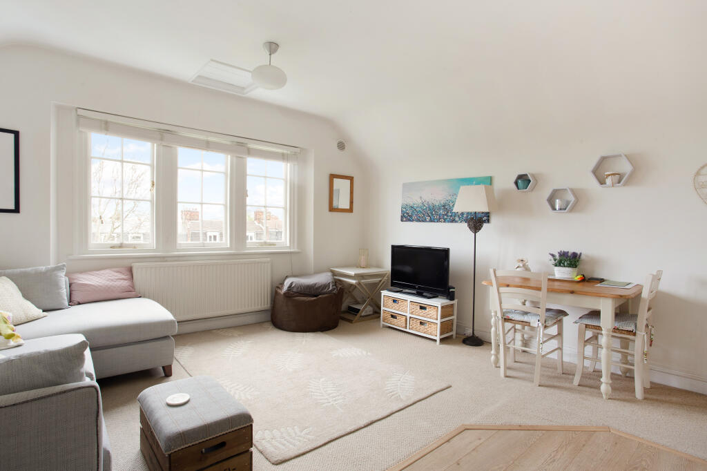 Apartment in London - View 4