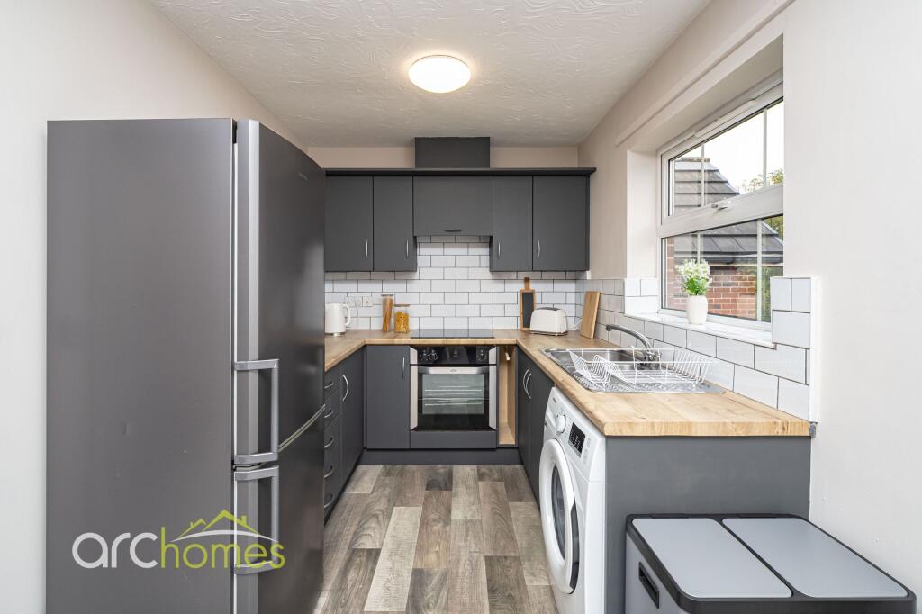 Apartment in Manchester - View 3