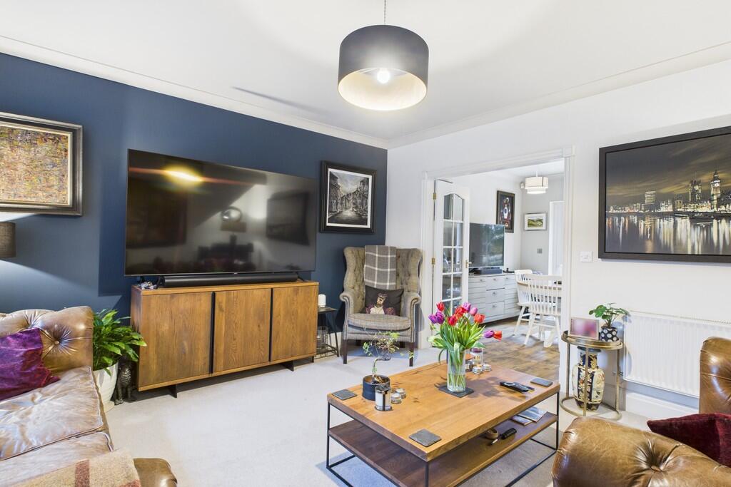 6 Rowan Garth, Kirkby Lonsdale, LA6 2JR photo 3