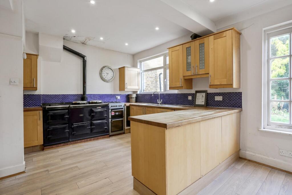 House in London - View 3