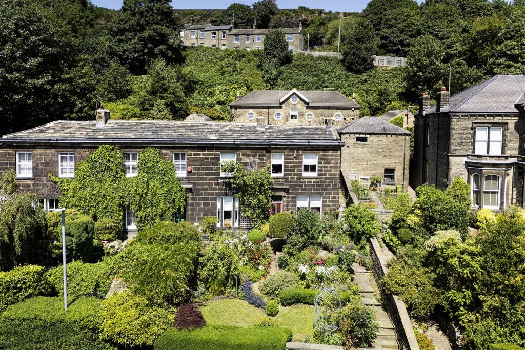 Main image of property: Longwood Gate, Longwood, Huddersfield