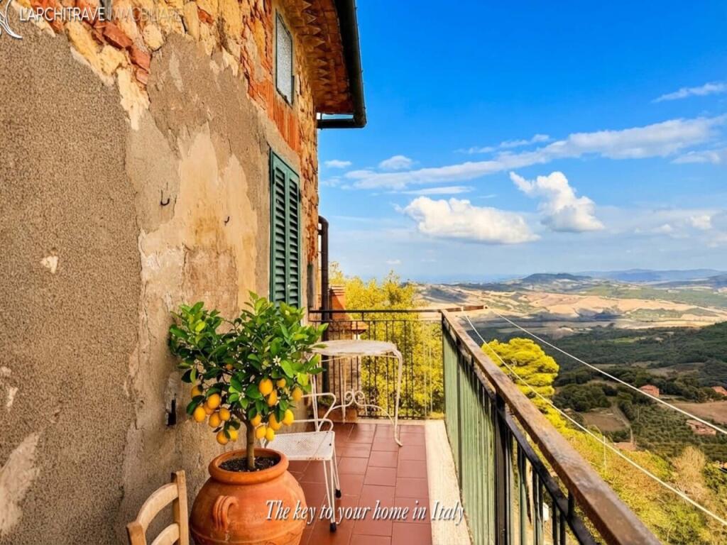 Main image of property: Tuscany, Pisa, Castelnuovo di Val di Cecina
