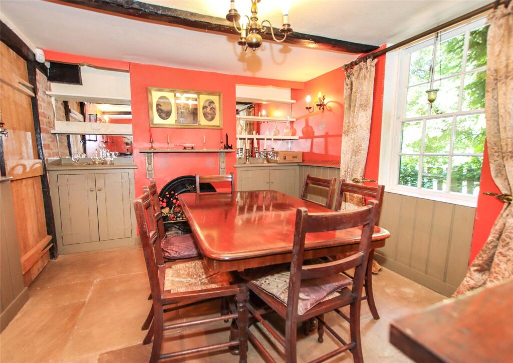 Chequers Green, Woodside Lane, Lymington, Hampshire, SO41 photo 4