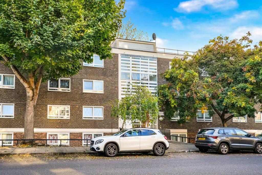 3-bed flat on Bourne Terrace, W2, £520,000