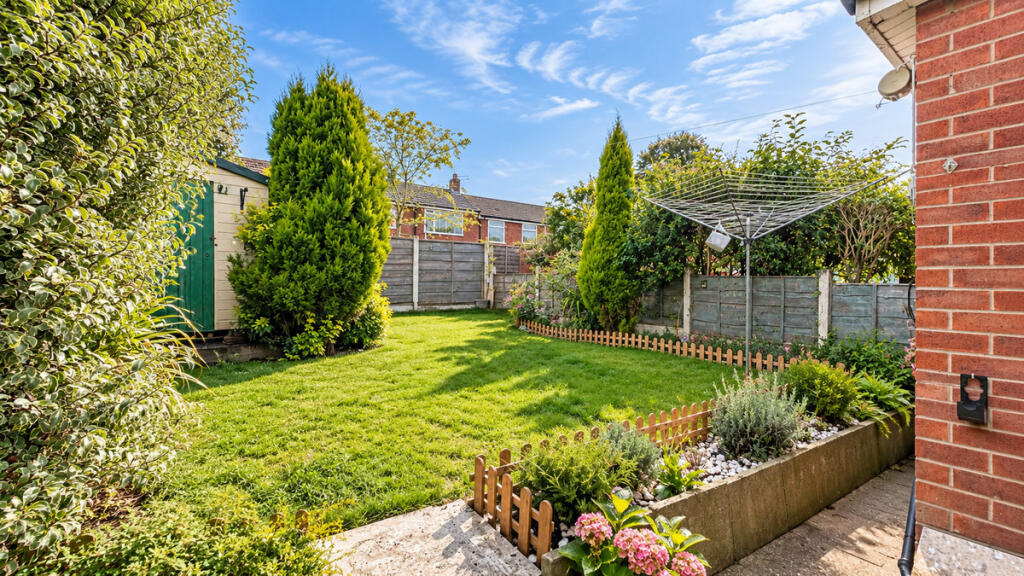 House in Stockport - View 3