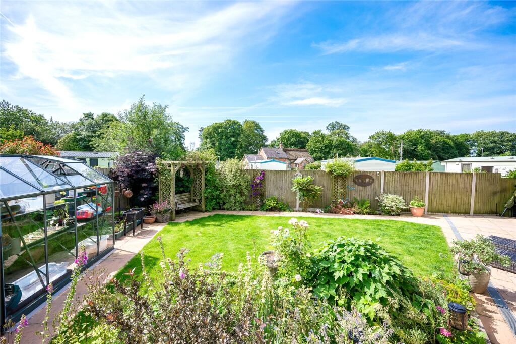 House in Wyre, Upper Rawcliffe-with-Tarnacre - View 2
