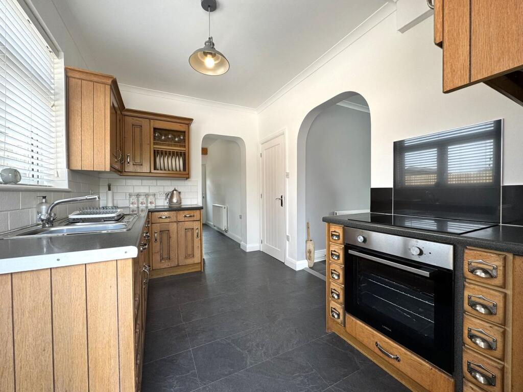 House in East Staffordshire, Rolleston on Dove - View 2