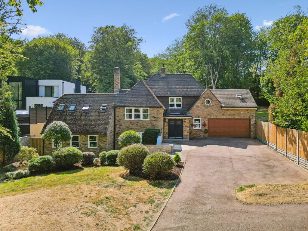 Main image of property: Firs Walk, Tewin, Welwyn, Hertfordshire, AL6