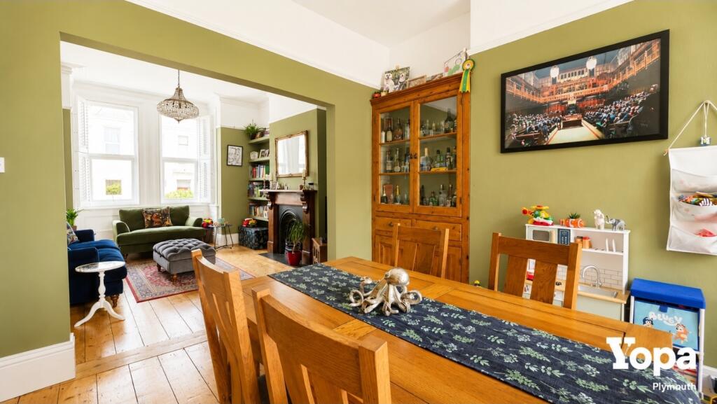 House in Plymouth - View 5