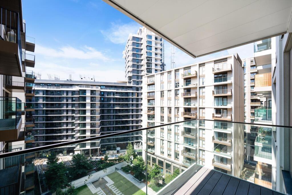 Apartment in London - View 2