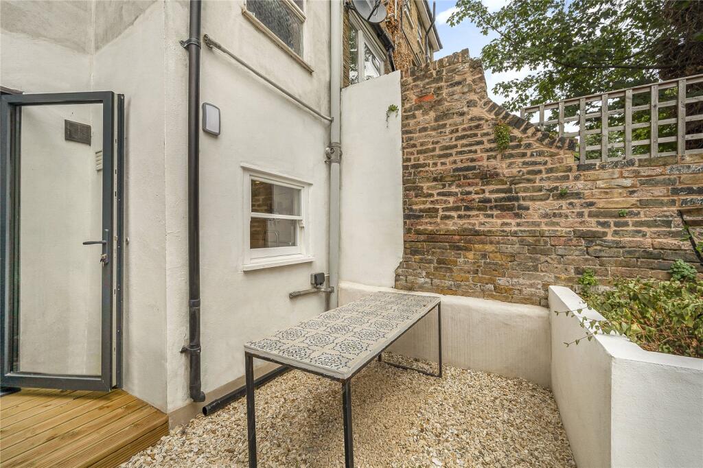 Apartment in London, New Cross - View 4