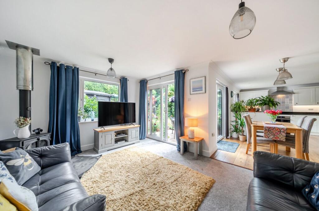 House in Salisbury - View 4