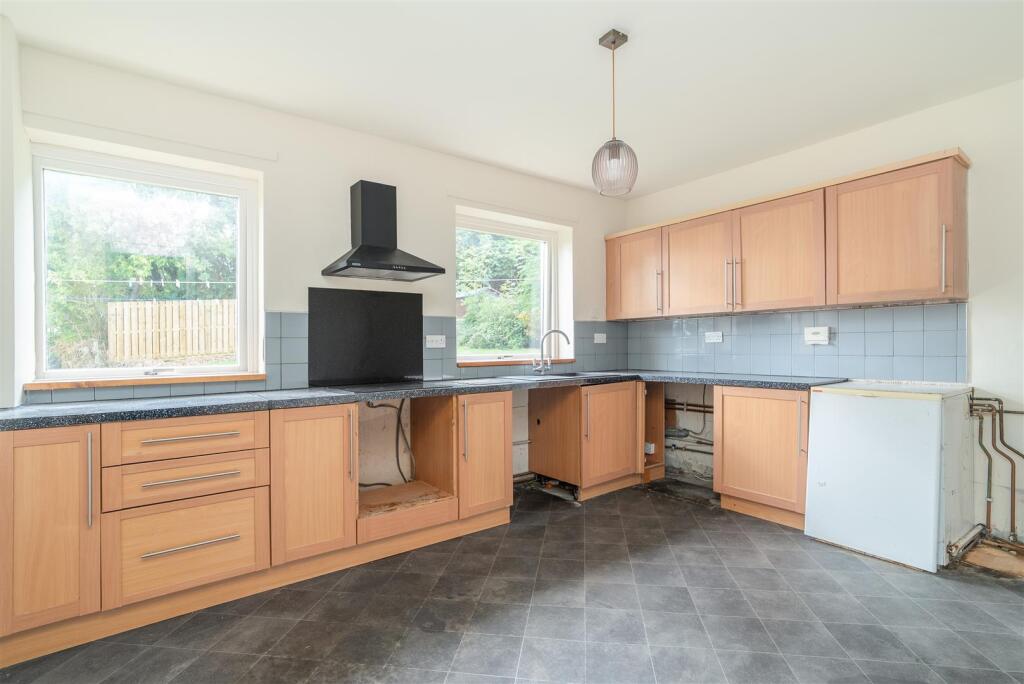 House in Galashiels, The Scottish Borders - View 5