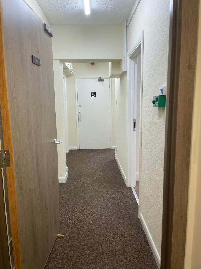 Photo3.jpg