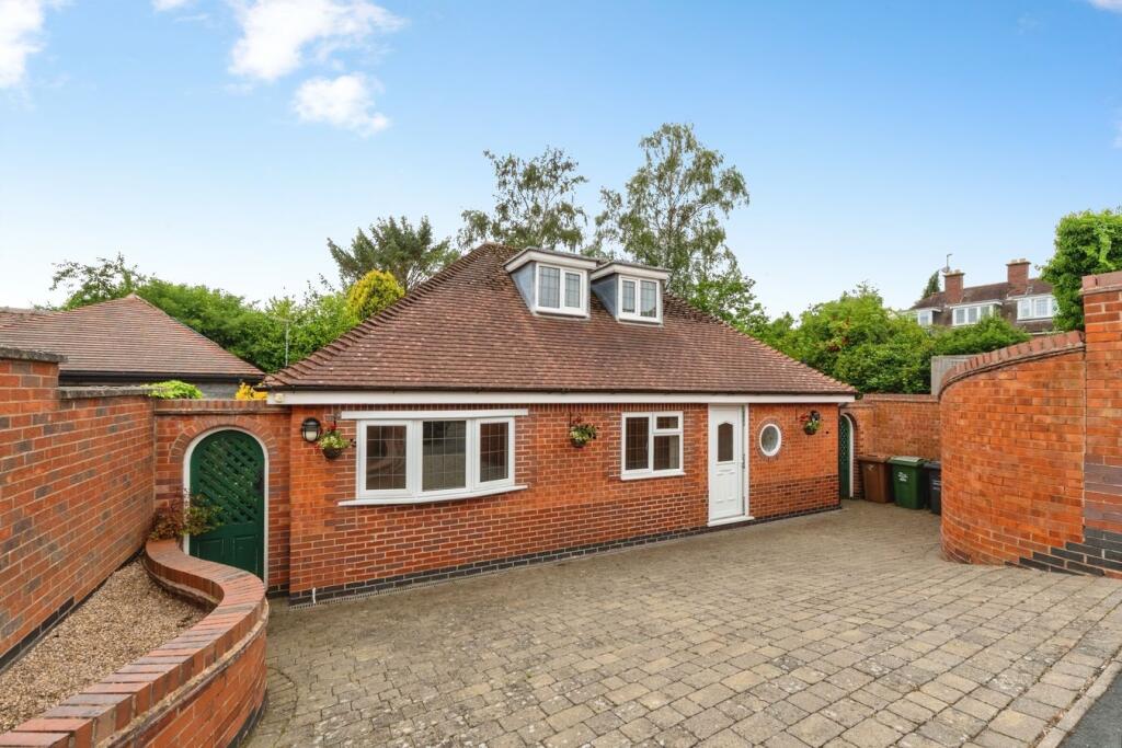 2-bed detached on Stamford Drive, Cropston, Leicester, LE7, £380,000