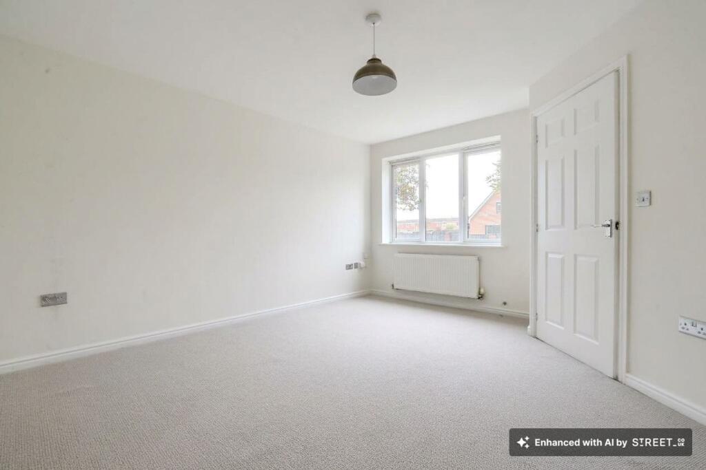 House in Stockton-on-Tees - View 3