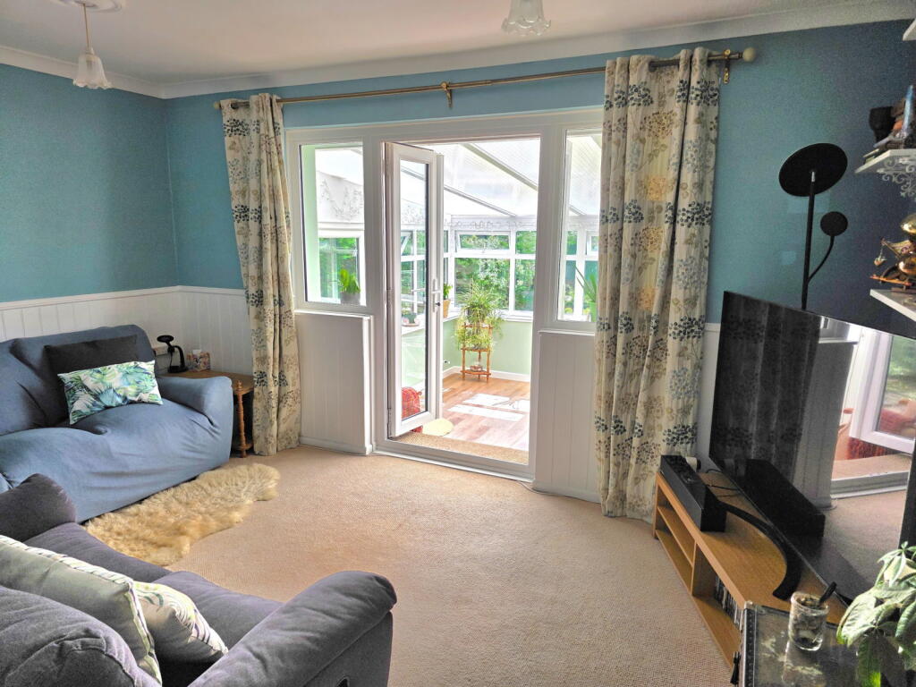 House in Portsmouth - View 3