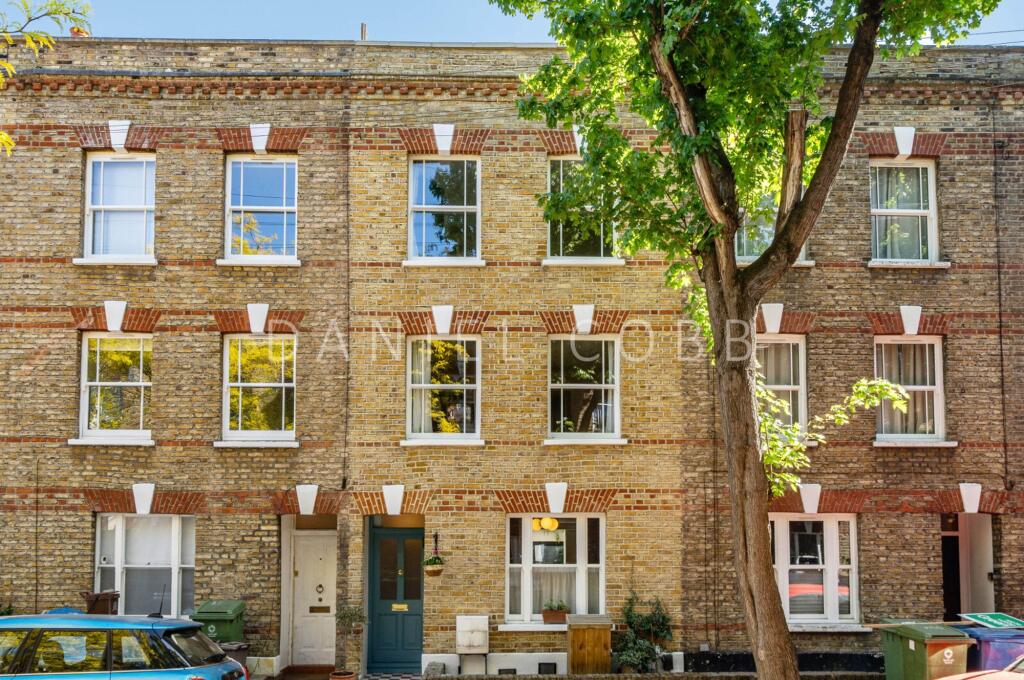 Main image of property: Henshaw Street, London, SE17