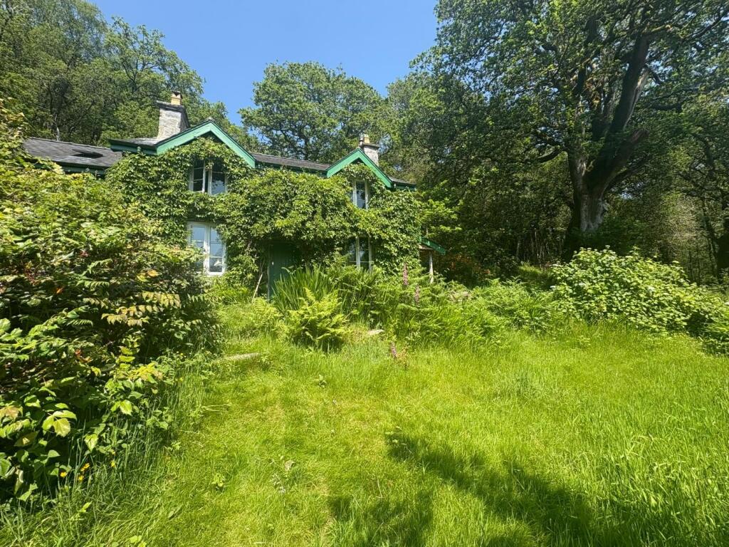 Main image of property: Nantmor
