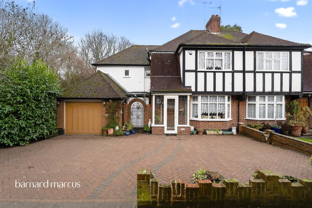 Main image of property: Pickhurst Mead, Bromley