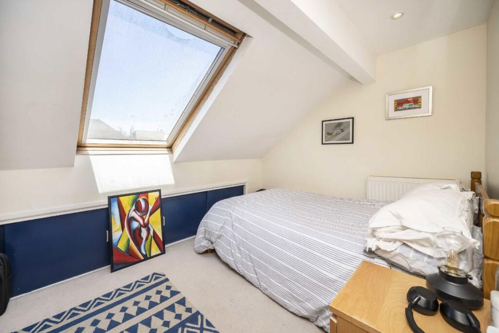 House in London, Stepney - View 4
