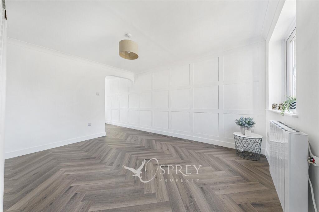 House in Oakham, Ladywell - More