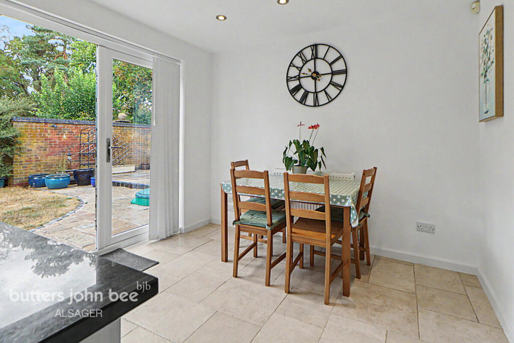 House in Alsager, Scholars Place, Cheshire East - View 4