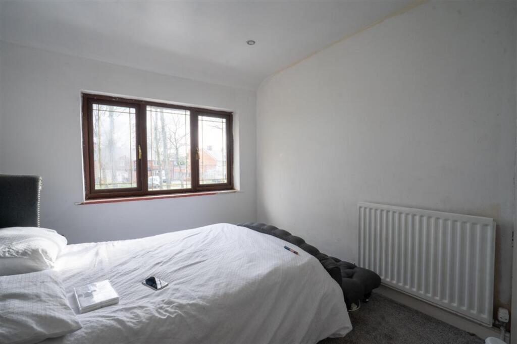 House in Birmingham, Acocks Green - More