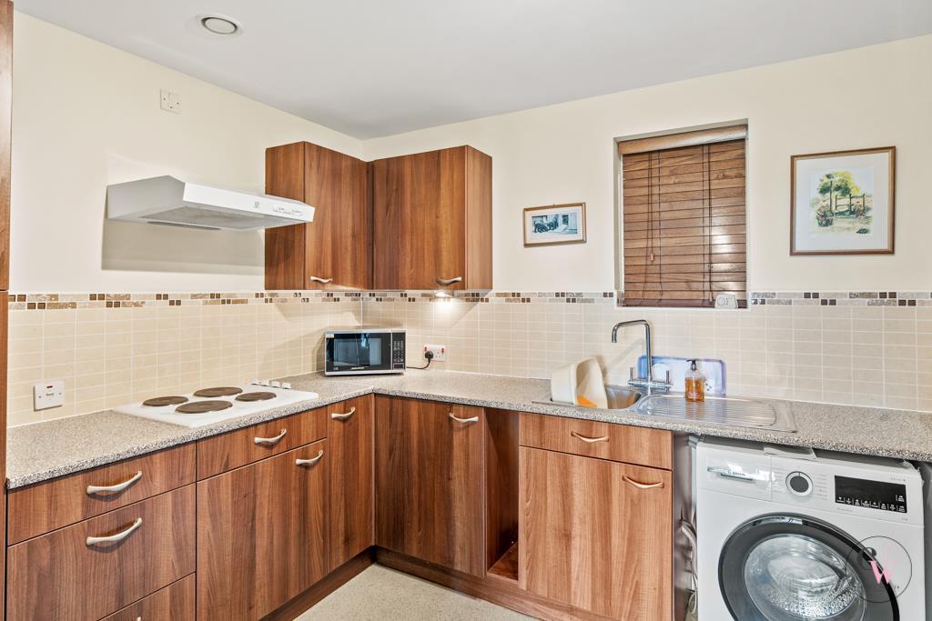 Apartment in Middlewich, Cheshire East - More