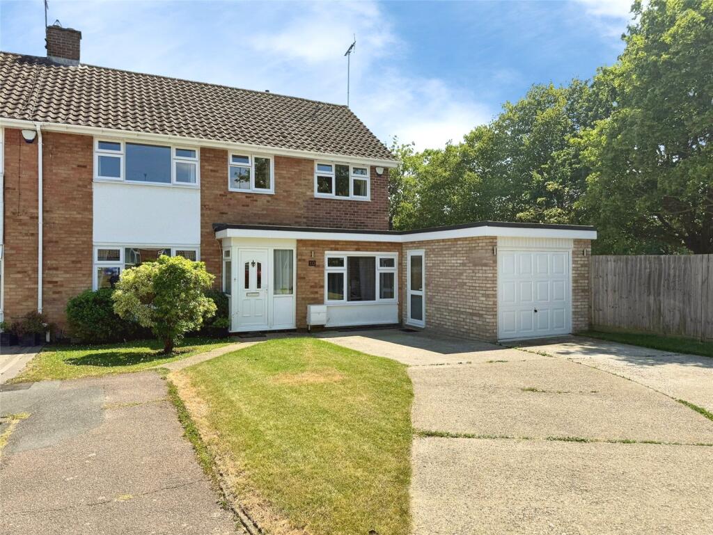 Main image of property: Linnets, Basildon, Essex, SS16