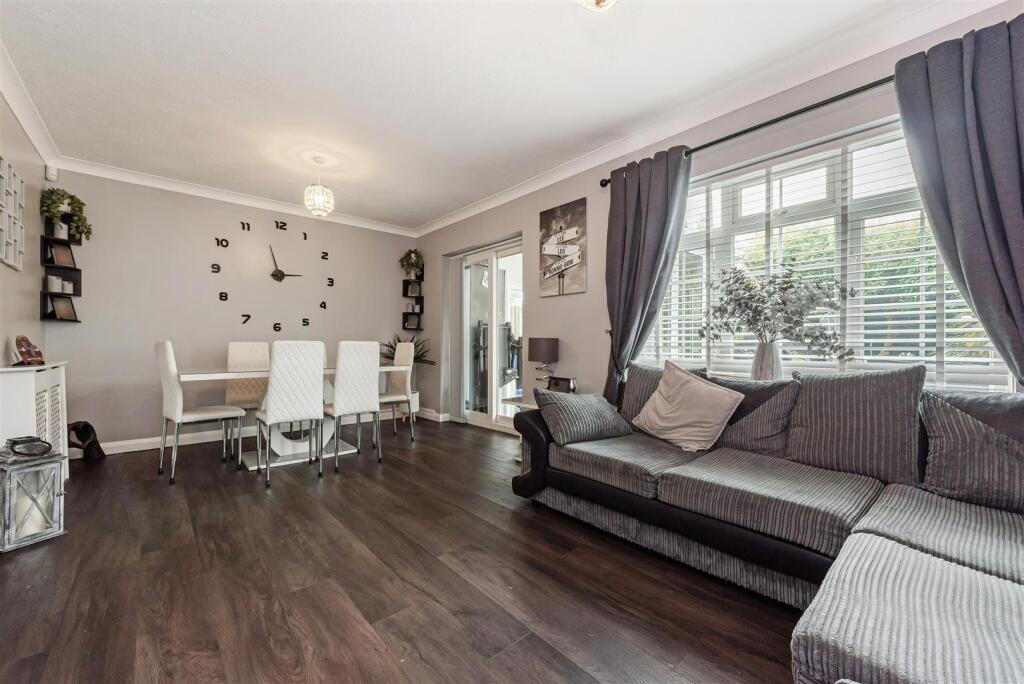 Saddle Lane, Selsey, Chichester photo 4