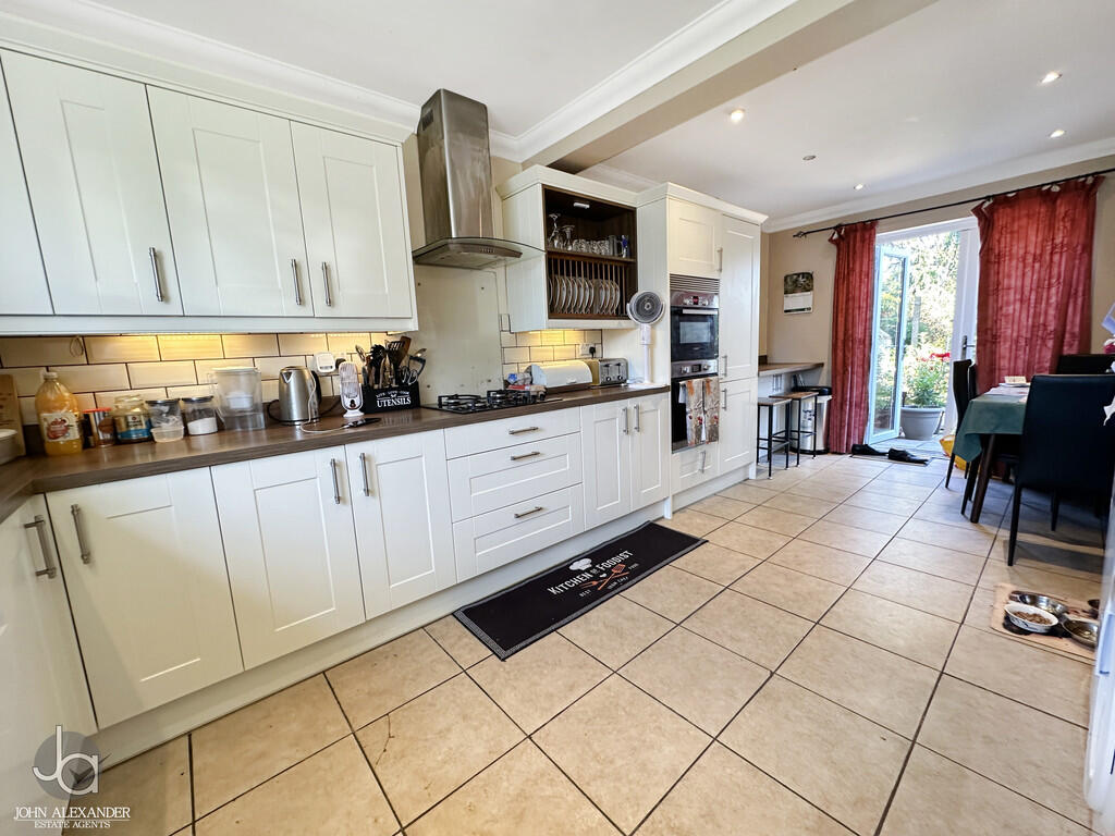 House in Colchester - View 2