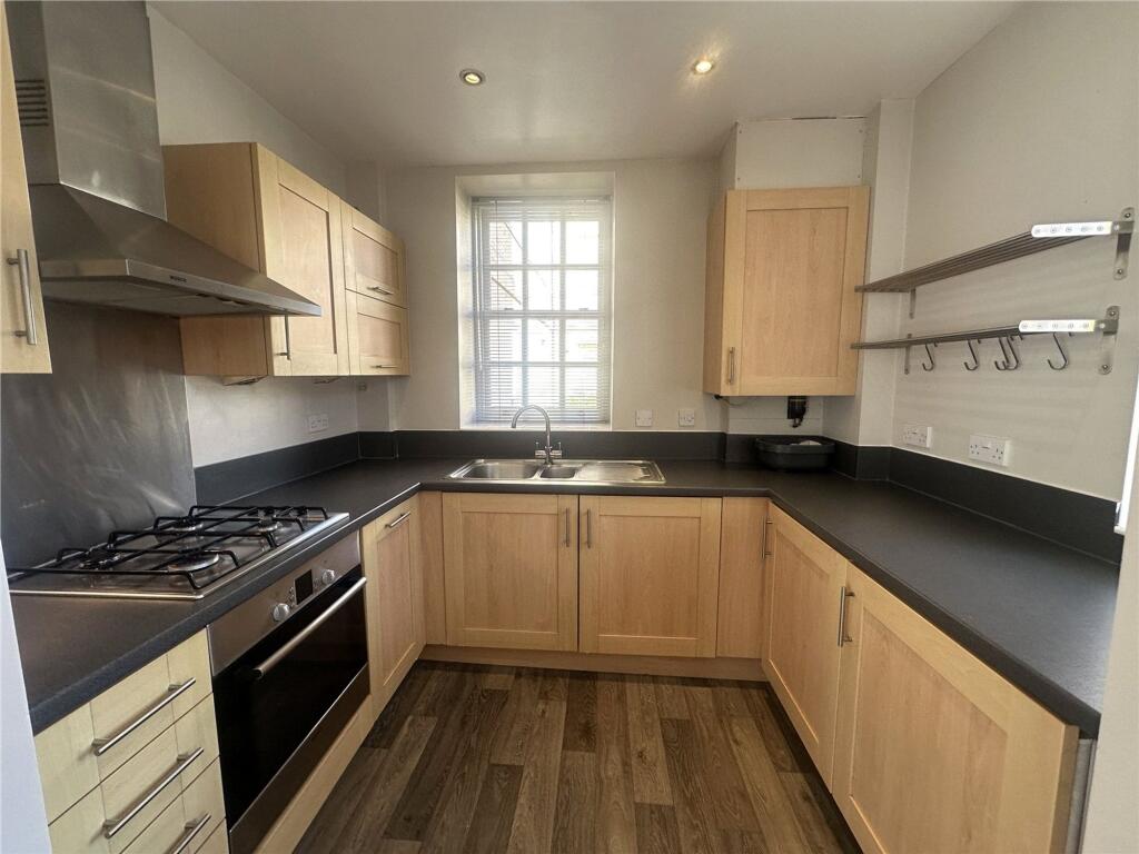 Apartment in Wakefield - View 2