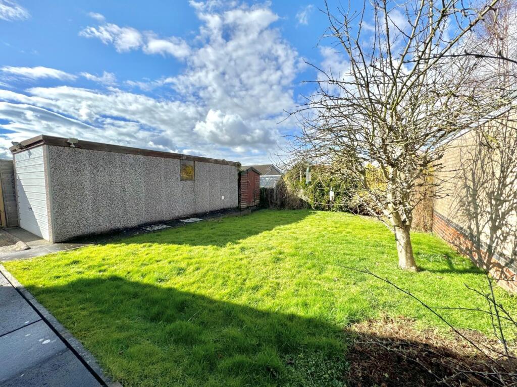Marteg Close, Melton Mowbray photo 4