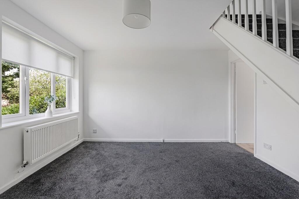 Shepperds Green, Shenley Church End, MK5 - More